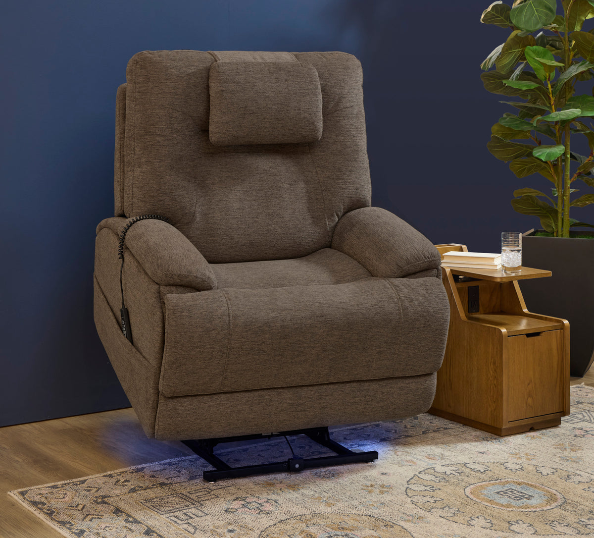 Zecliner Model 4+ Toast Fabric Power Lift Recliner with Power Headrest & Lumbar, Heat & Massage